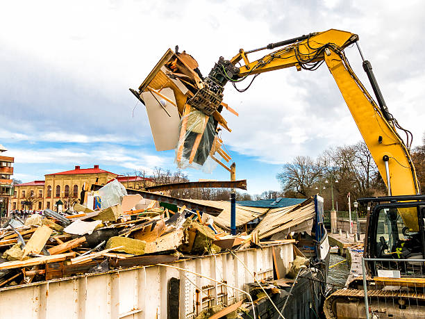 Best Yard Waste Removal  in Medina, MN